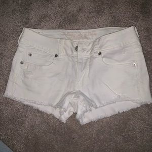 White American eagle shorts
